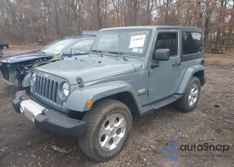 2014 Jeep Wrangler Sahara z USA, uszkodzony, nr VIN 1C4GJWBG7EL183430